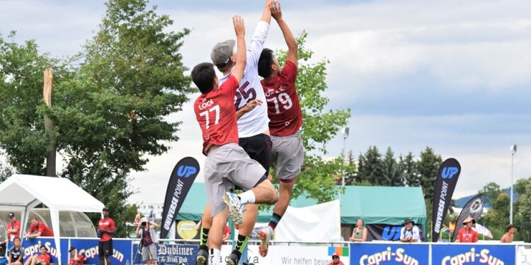 ultimate frisbee