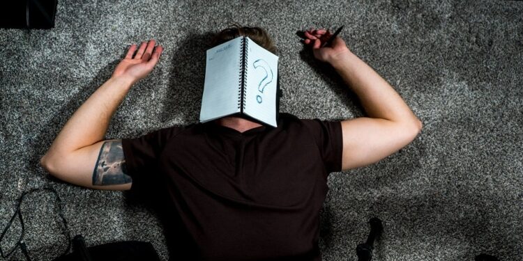 feeling tired when studying